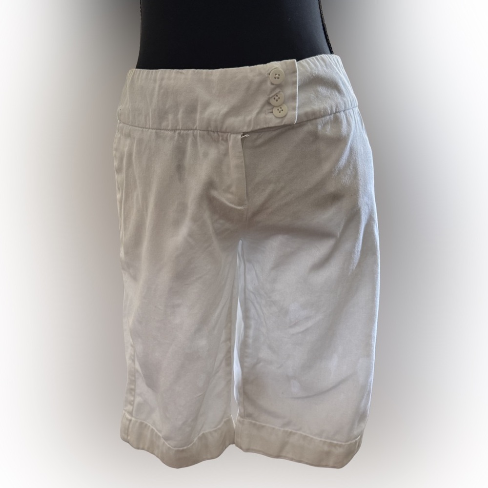 Women's White Button-Accent Casual Bermuda Shorts by Allison Brittney Size 6